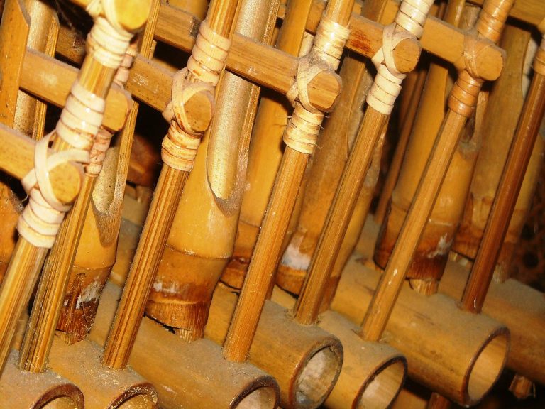 Saung Angklung Udjo melawan Corona!