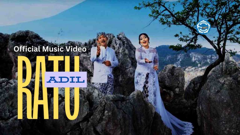 Ratu Adil – Denny Omen feat Larassandra (Official Music Video)